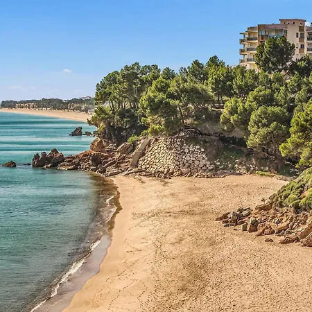2 Bedroom In Mont-roig Del Camp *